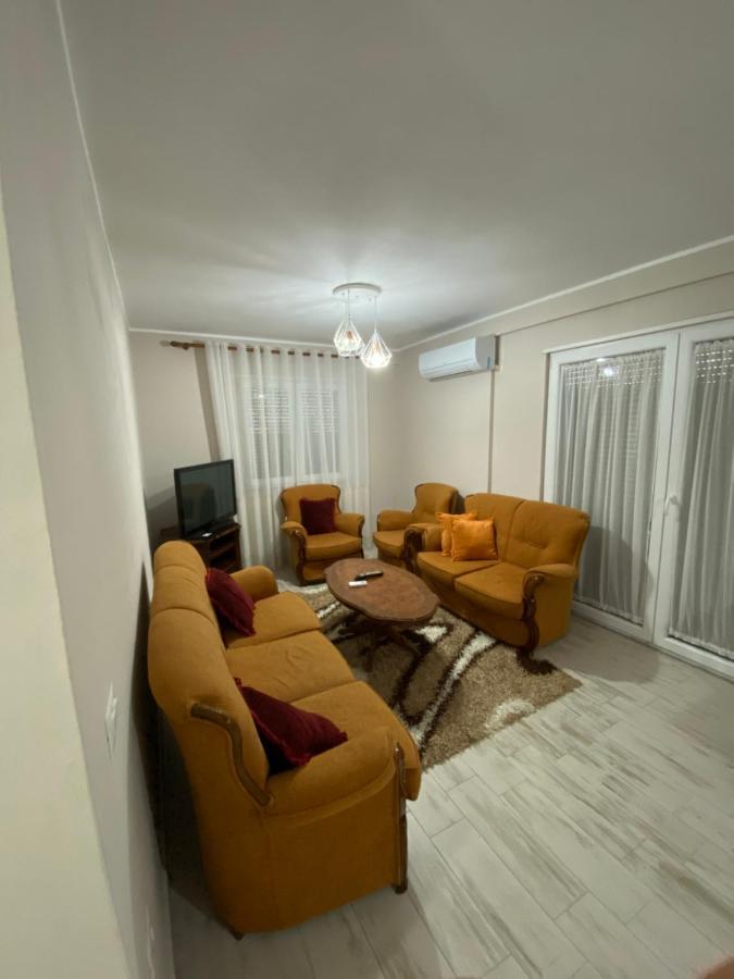 Apartment 2+1 Center Of Shkodër Exterior foto